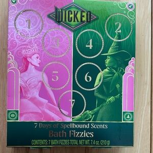 Wicked Bath Fizzies Set - Pink and Green